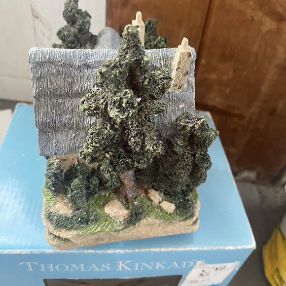 Vintage 2003 Thomas Kinkade Art Polyresin Clock With Led Light House Cottagecore - Picture 6 of 8